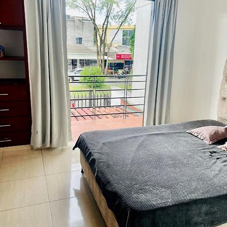 Hostal Roma Villavicencio Exteriör bild